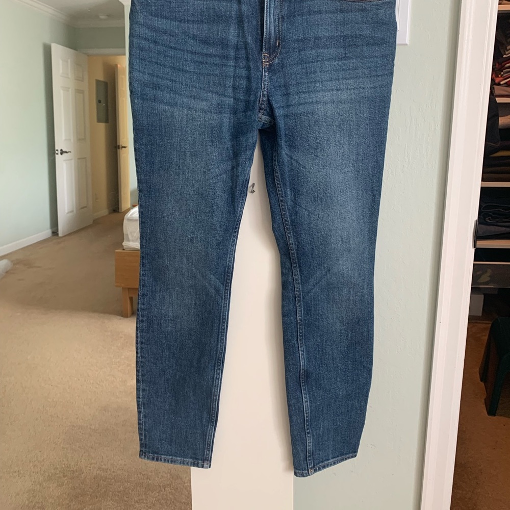 NWT H&M mid rise, skinny jeans